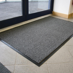 90x150 Black/White Mat Frontline